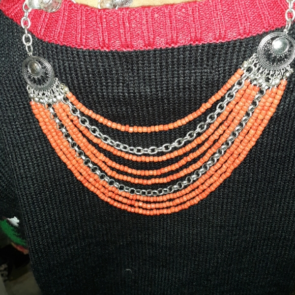 Necklace - Picture 1 of 5